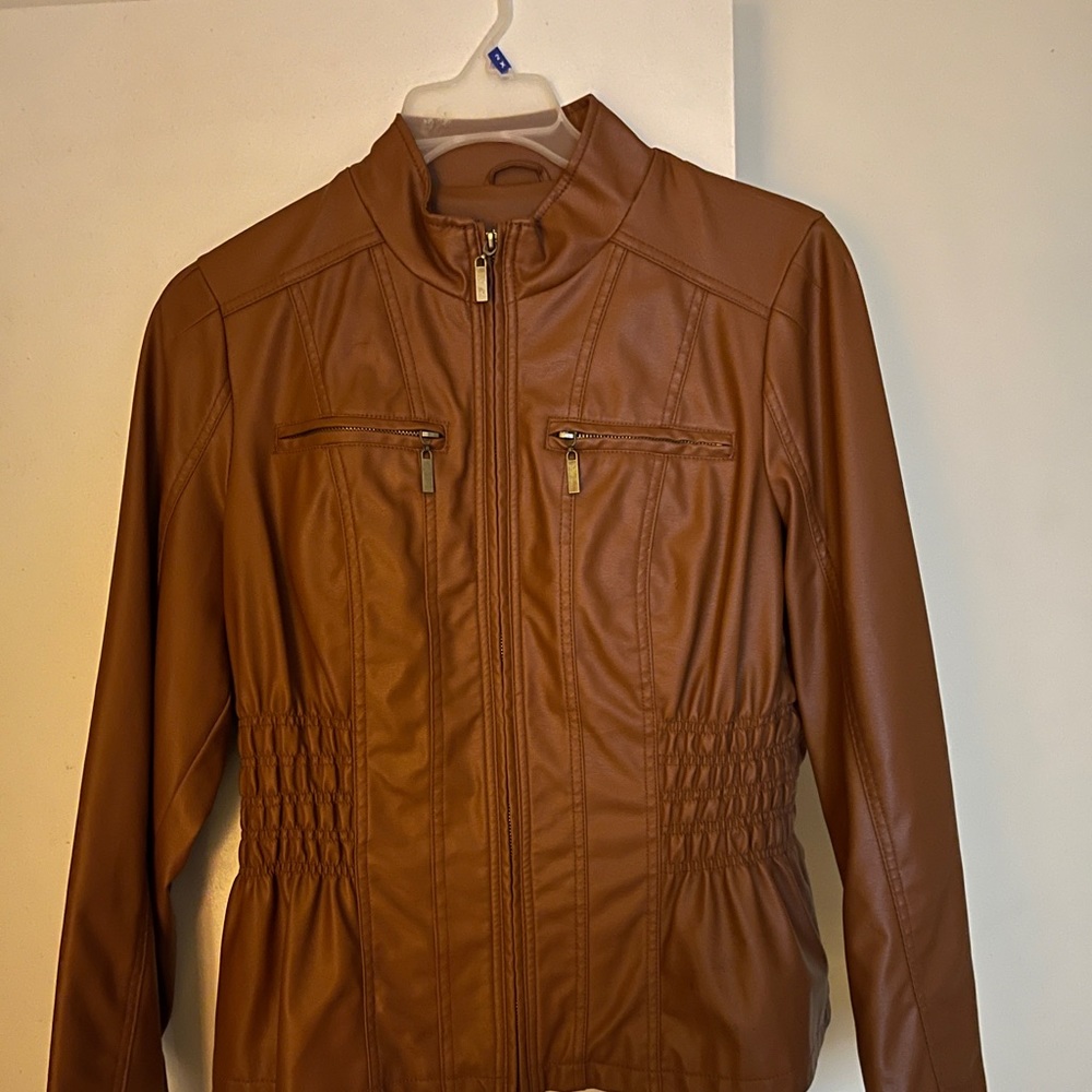 Women’s Stylish Leather Jacket